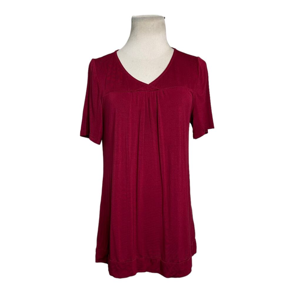 Avid Love red short sleeves top size Small